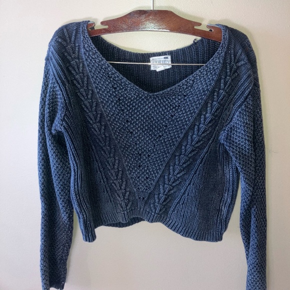 Gray Sweater Crop Top - Picture 1 of 4